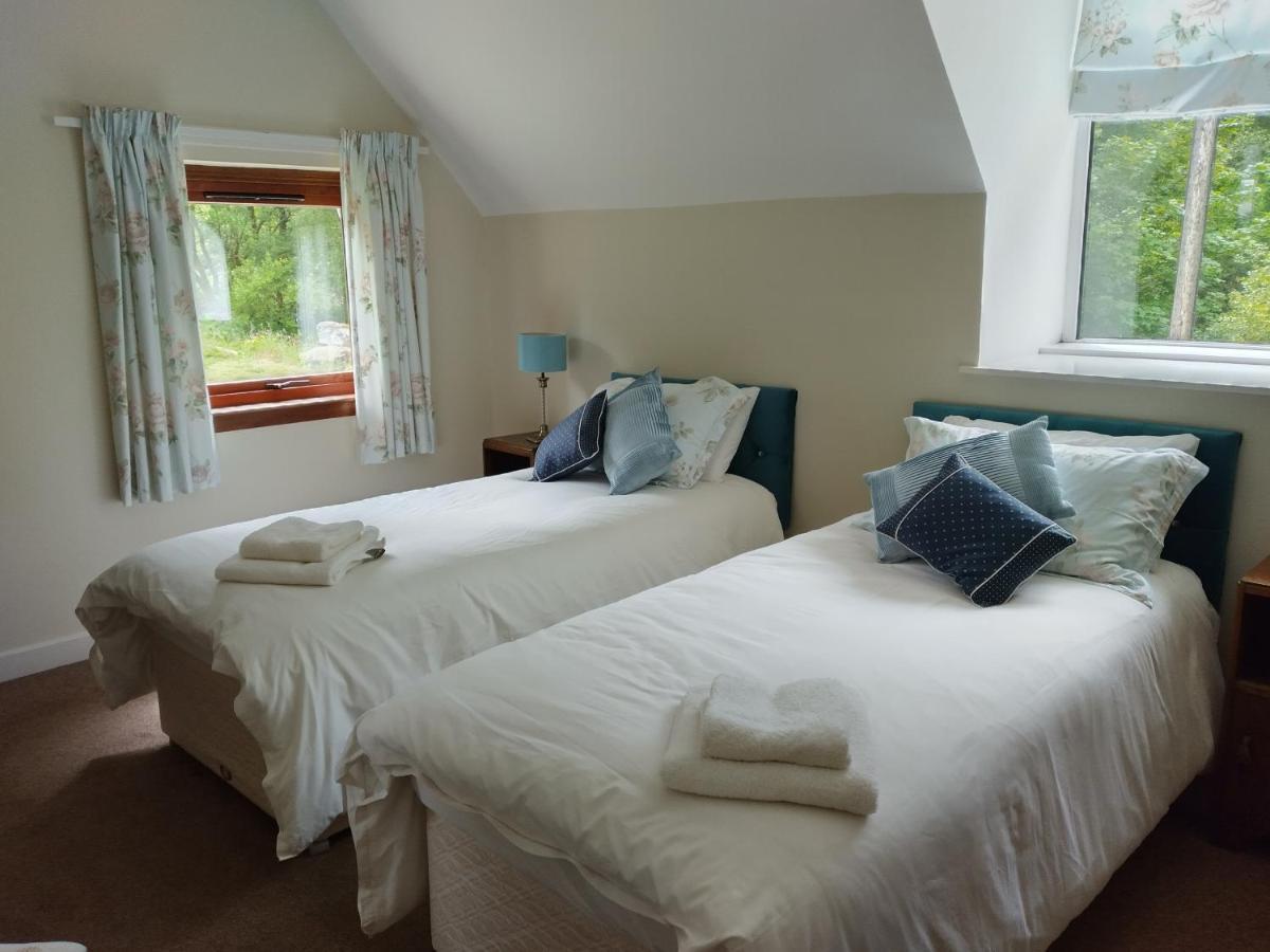 Beautiful Farm House At The Foot Of Ben More. 크리안라리크 외부 사진